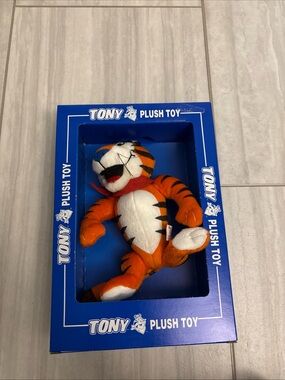Vintage Tony the Tiger 1997 Plush Toy New in Box  Kellog Cereal Company Vtg